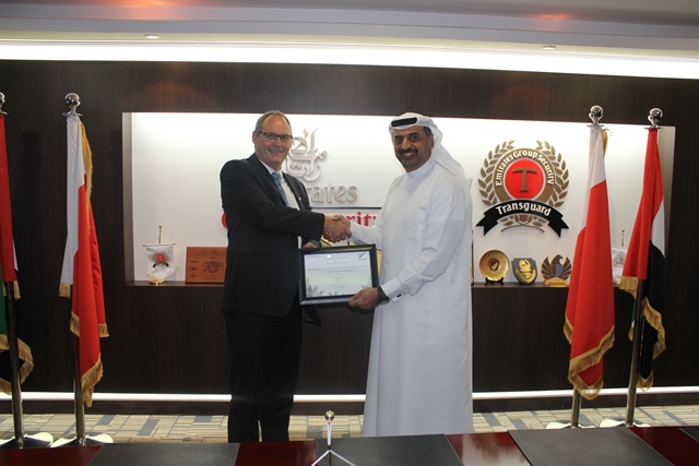 Thwarting illegal immigration – Emirates Group Security Honoured by New Zealand
